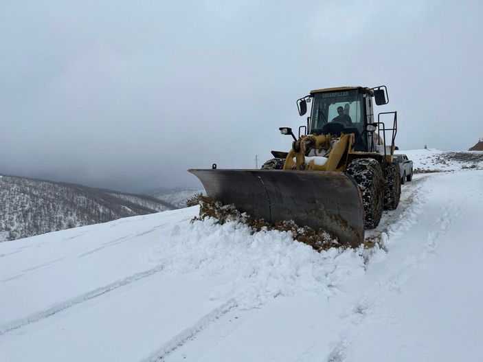 d Muş'un yükseklerinde yoğun kar yağışı -5