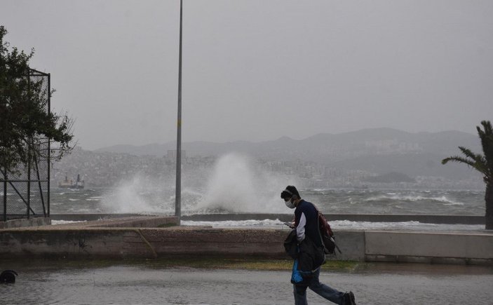 İzmir için fırtına ve kuvvetli sağanak uyarısı -1