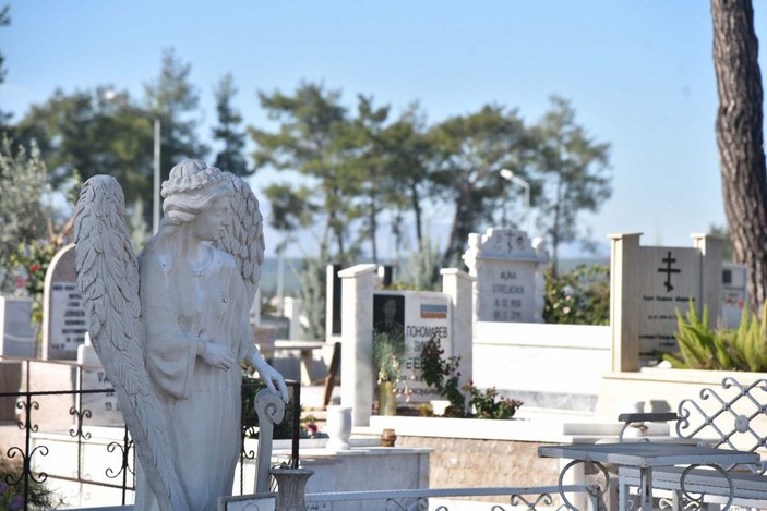 Antalya’da yabancıların 'aile mezarlığı' ilgisi -2