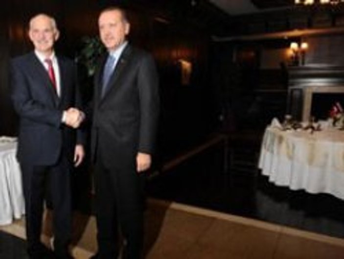 Başbakan Erdoğan Cuma Namazı'nı kaçırdı