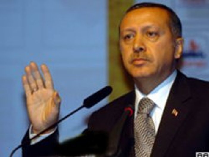 Erdoğan'dan kamuda türban açıklaması