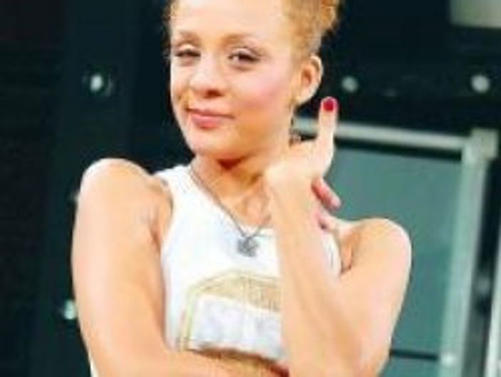 Defne'nin kara talihi