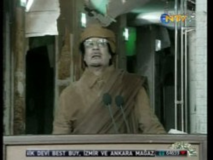 Bingazi kasabı Kaddafi katliam yapıyor