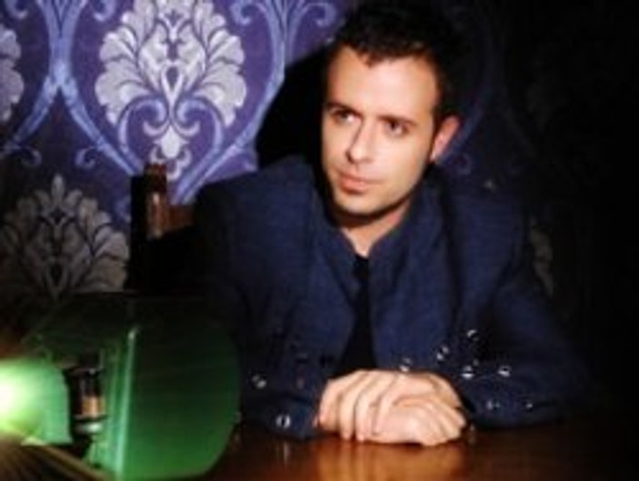 Emre Aydın'dan Son Defa'ya klip - Tıkla İzle