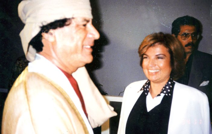 Kaddafi Çiller'e aşık iddialarına Çiller'den yanıt