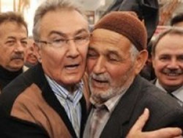 Baykal: Ulan senin haram yediğin paraları kesecek..