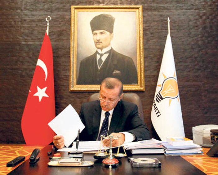 Erdoğan ve 3. Selim resimlerinin karşılaştırılması