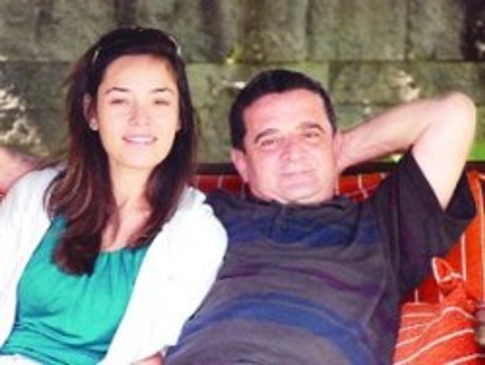 Mümtaz'er Türköne eşinden boşandı 
