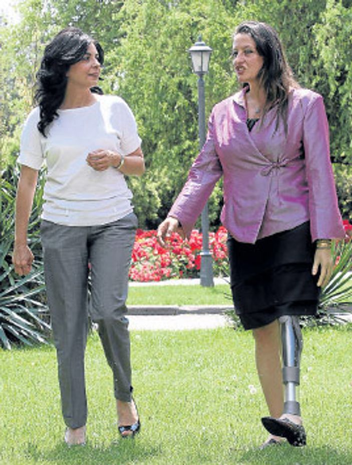 Şafak Pavey Meclis'te ödüm patlıyor