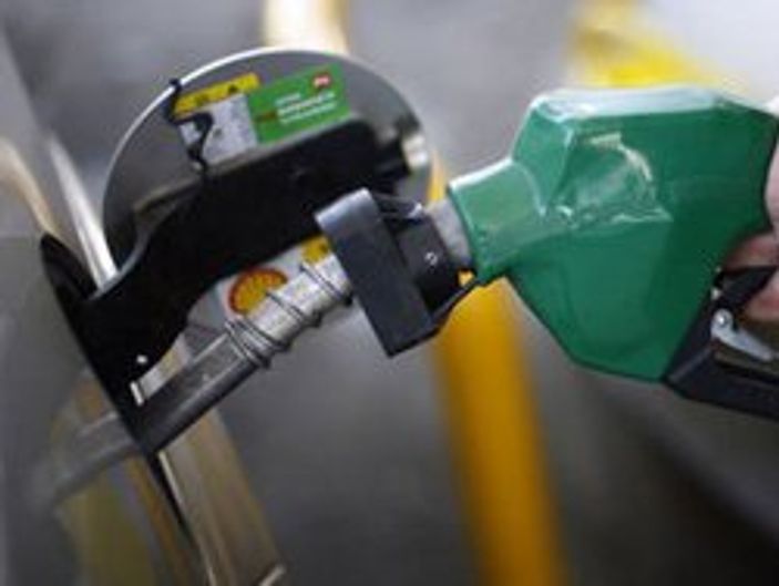 Motorinin ardından benzine de zam