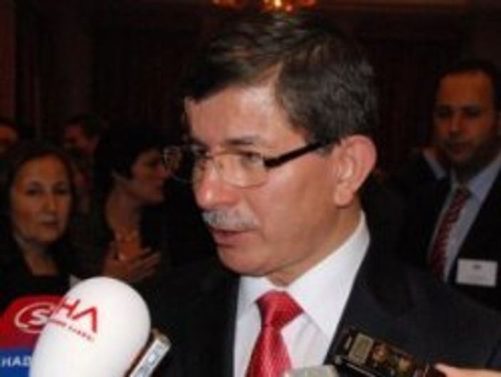 AB'den Davutoğlu'na yanıt geldi