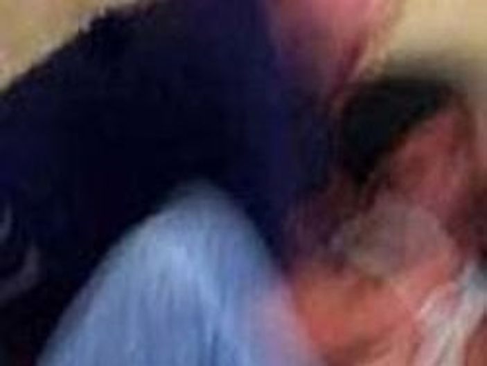 İnternetten tanıştığı kıza tecavüz etti