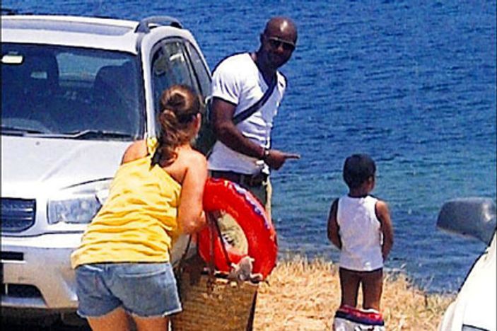 Pascal Nouma oğluyla hasret giderdi