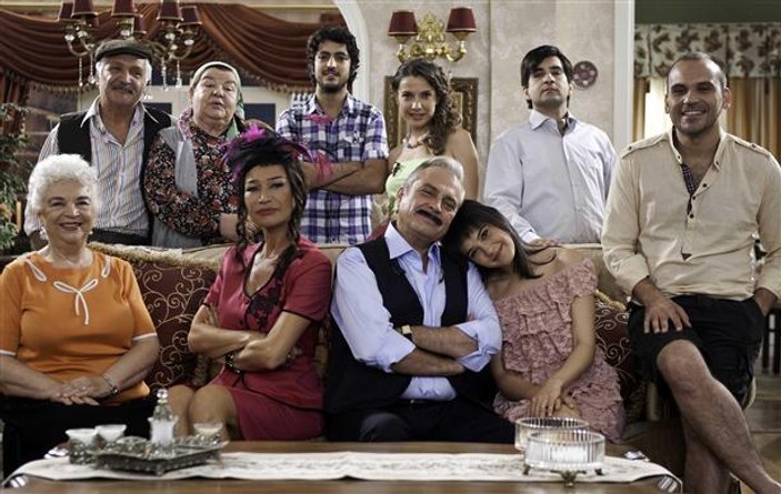 Demet Akbağ ve Haluk Bilginer aynı dizide - Video