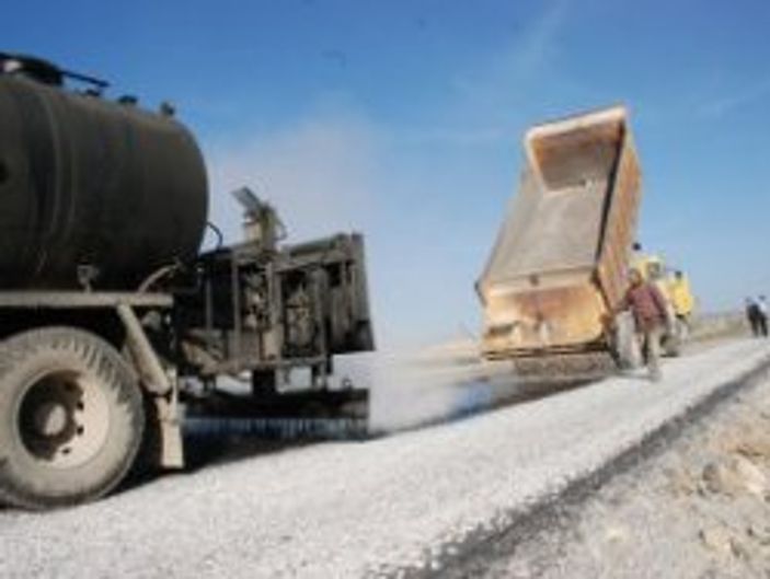 Aktütün yolu 60 yıl sonra ilk kez asfaltlanıyor
