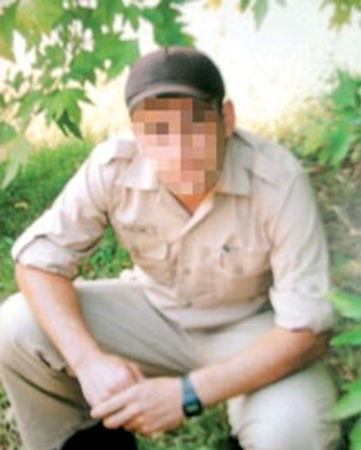 Bir oğlum asker bir oğlum dağda ben nasıl ağlamayayım