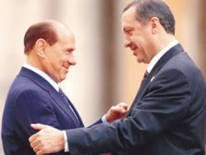 Başbakan Erdoğan'ın dostuyla arası açıldı