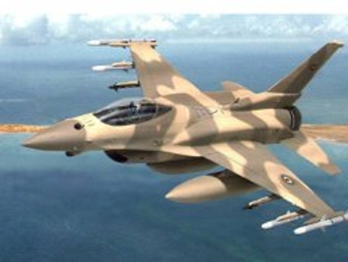 İsrail uçakları Mersin'de alçak uçuş yaptı