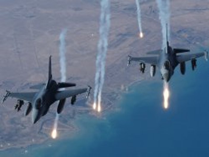 Yunanistan savaş uçakları tacize devam ediyor
