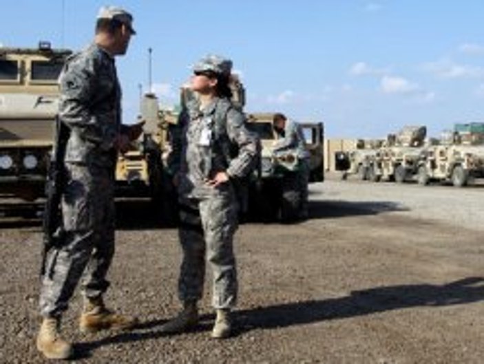 ABD Irak'taki en büyük askeri üssünü boşaltıyor