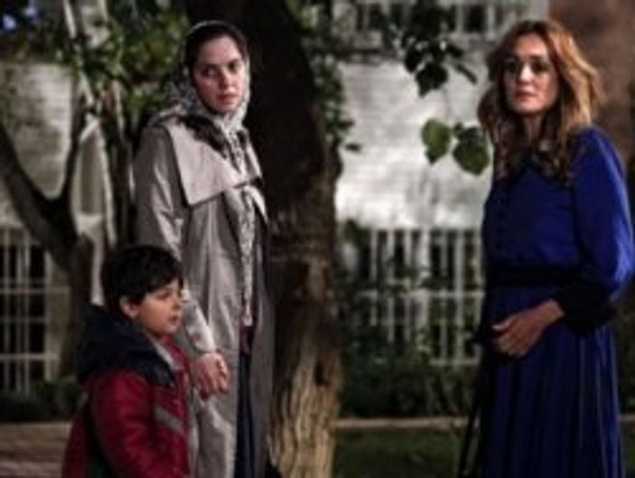 Ahu ve Başak kadına şiddete dikkat çekecekler