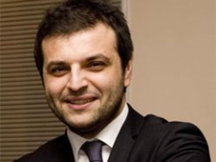 Candaş Tolga Işık'tan Fransa'ya sert gönderme