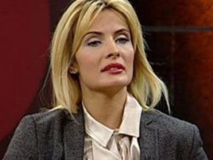 Gül Gölge arkadaşını hırsızlıkla suçladı
