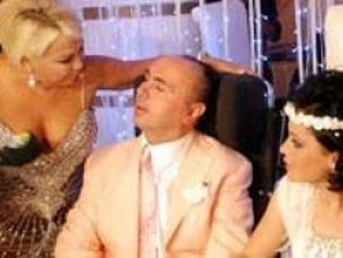 Safiye Soyman'ın gelini tazminat ödeyecek