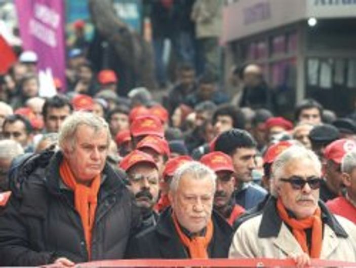 Bakan'ın önsöz yazdığı kitapta Yeşilçam andıcı