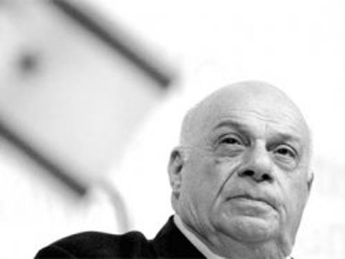 Denktaş: Kıbrıs'ın Girit gibi olmasından korkuyorum