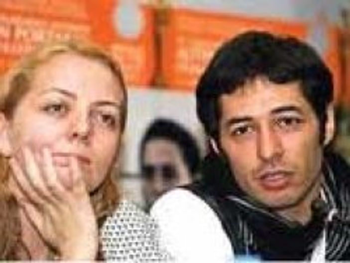 Mert Fırat ve İlksen Başarır Berlin'de el ele