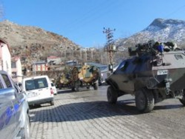 Hakkari Çukurca'da askeri hareketlilik