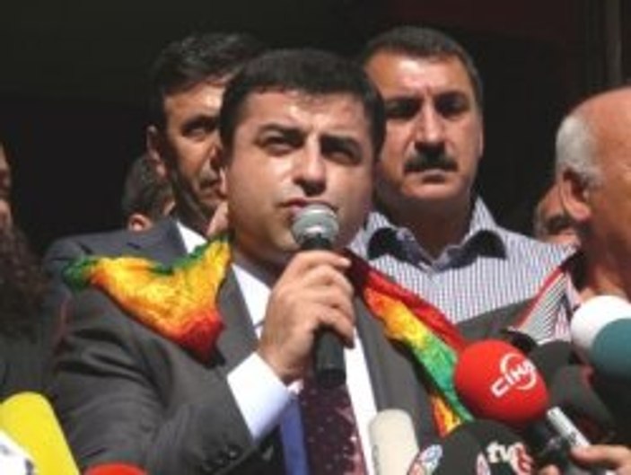 Demirtaş: Güney sınırları Kürdistan olacak