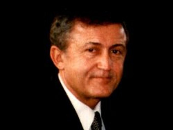 Prof. Dr. Ahmet Taner Kışlalı kimdir
