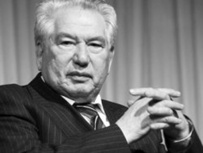 Cengiz Aytmatov kimdir