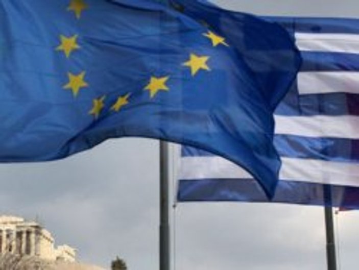 Yunanistan eski para birimine geri mi dönüyor