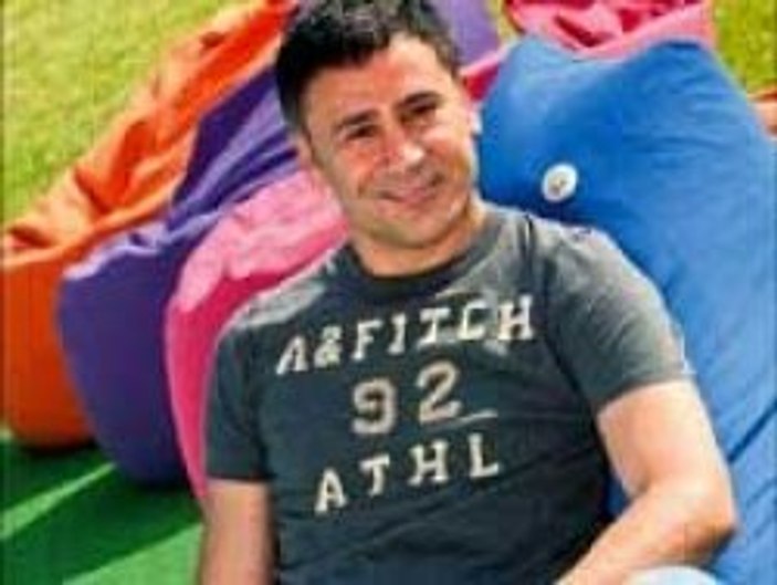 İzzet Yıldızhan: Herkes altındaki donuna baksın