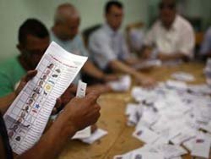 Mısır'da seçim sonuçları protesto edildi