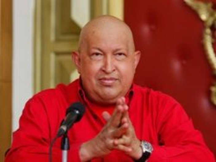 Hugo Chavez yeniden basın karşısında