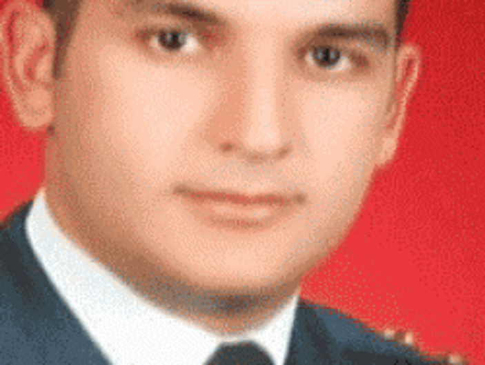 Naaşına ulaşılan Pilot Ertan'ın baba evinde yas