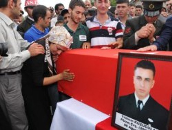 Şehit Uzman Çavuş Kuzucular son yolculuğuna uğurlandı