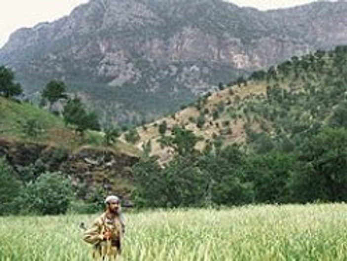 Kaçan PKK'lıyı kan izleri ele verdi