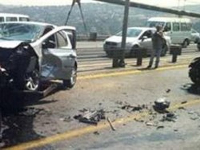 Köprüde ikinci kaza trafik felç
