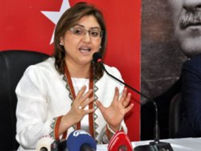 BDP'den Fatma Şahin'e: Meclis babasının çiftliği değil