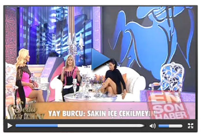 Tuğba Ekinci'den frikik - Video