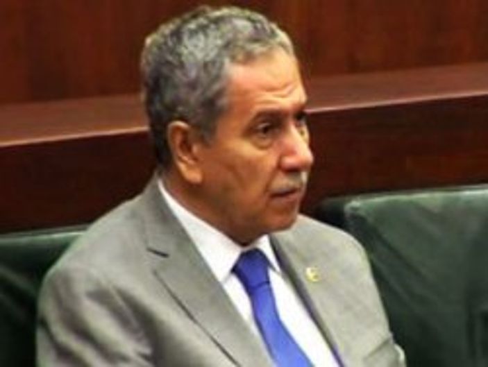 Başbakan Erdoğan'la ters düşen Arınç konuştu