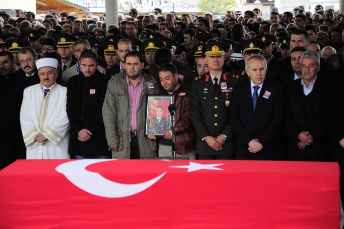 Gaziantep şehidini uğurladı