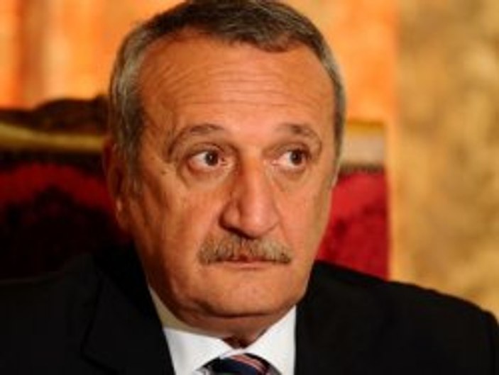 Mehmet Ağar: Çuvalla rüşvet teklif edildi kabul etmedim