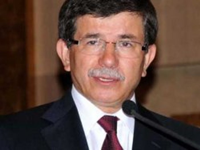 Ahmet Davutoğlu'ndan açıklamalar