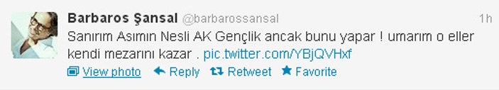 Barbaros Şansal Taksim'de saldırıya uğradı